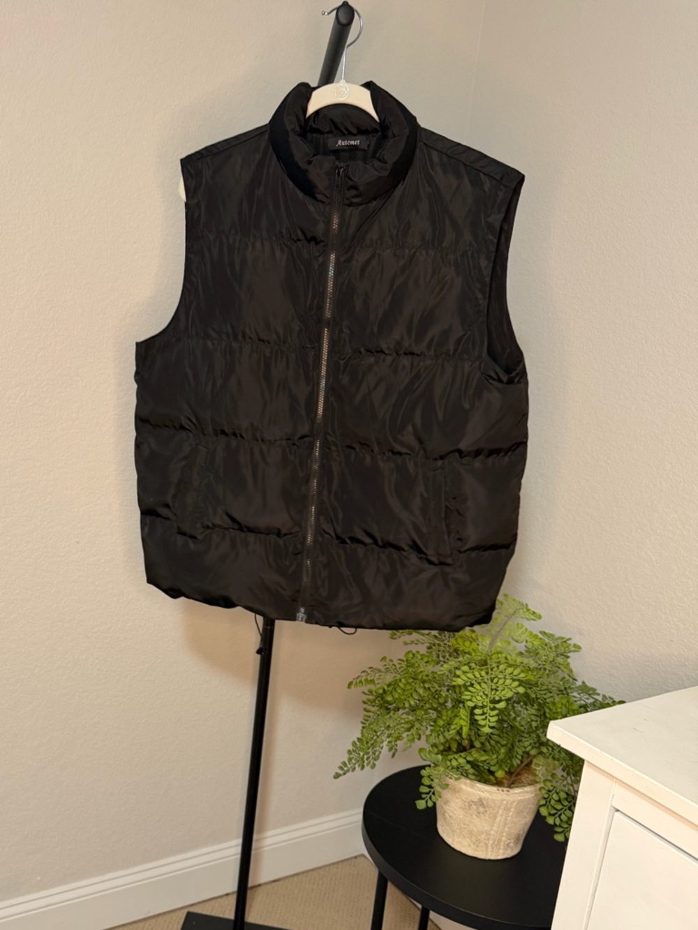 Women's Black Quilted Puffer Vest - Lightweight Layering